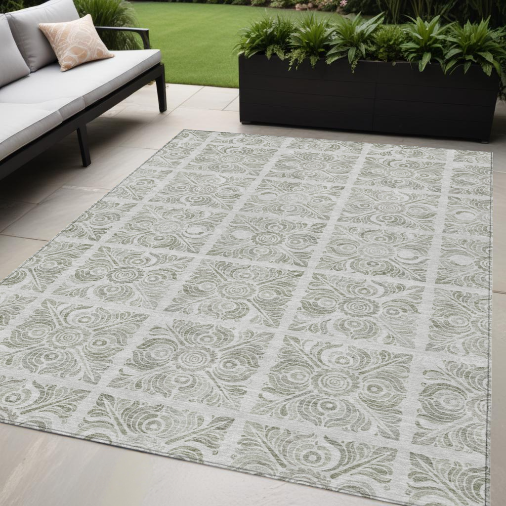 5' X 8' Taupe Beige And Tan Medallion Washable Indoor Outdoor Area Rug
